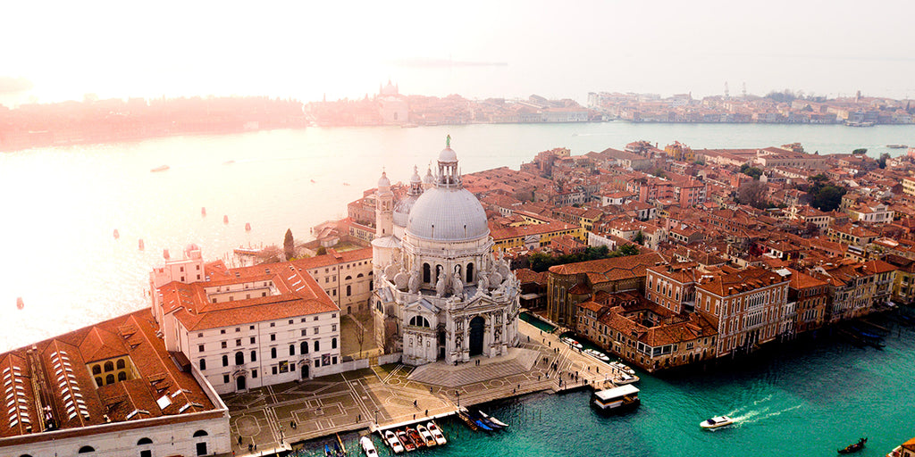 Venice Pocket Guide: Travel there like the Stars!